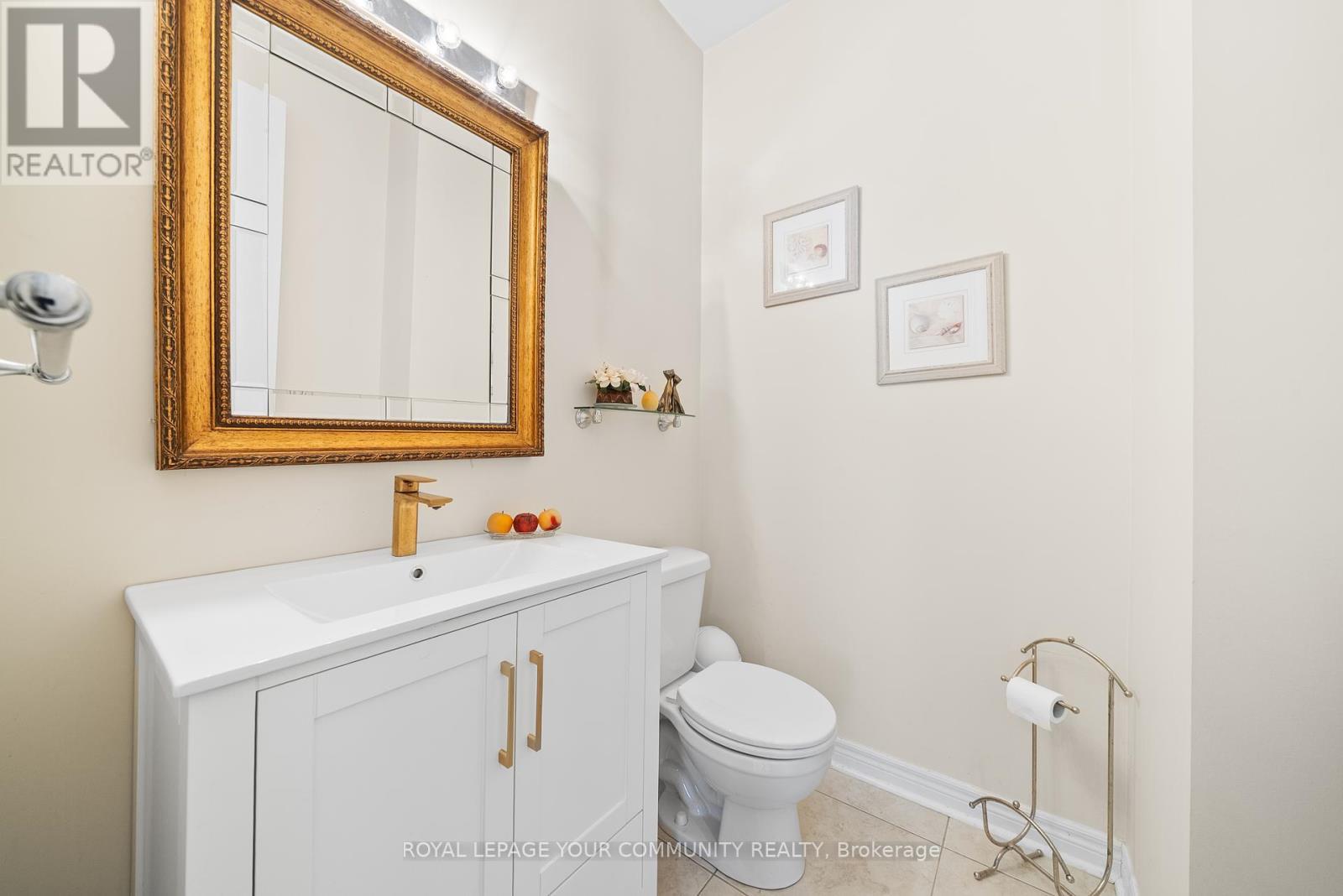 












108 HEADWATER CRESCENT

,
Richmond Hill,




Ontario
L4E0T2

