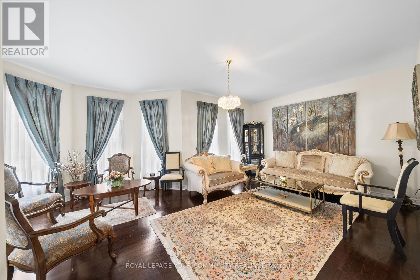 












108 HEADWATER CRESCENT

,
Richmond Hill,




Ontario
L4E0T2

