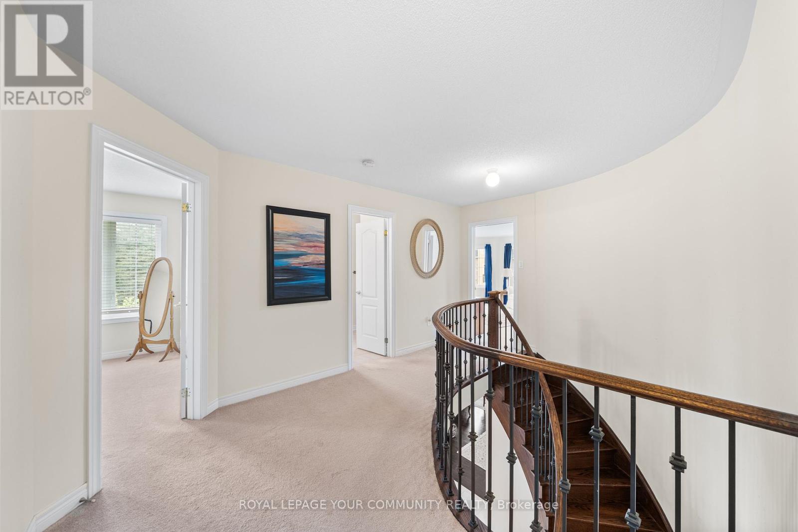 












108 HEADWATER CRESCENT

,
Richmond Hill,




Ontario
L4E0T2

