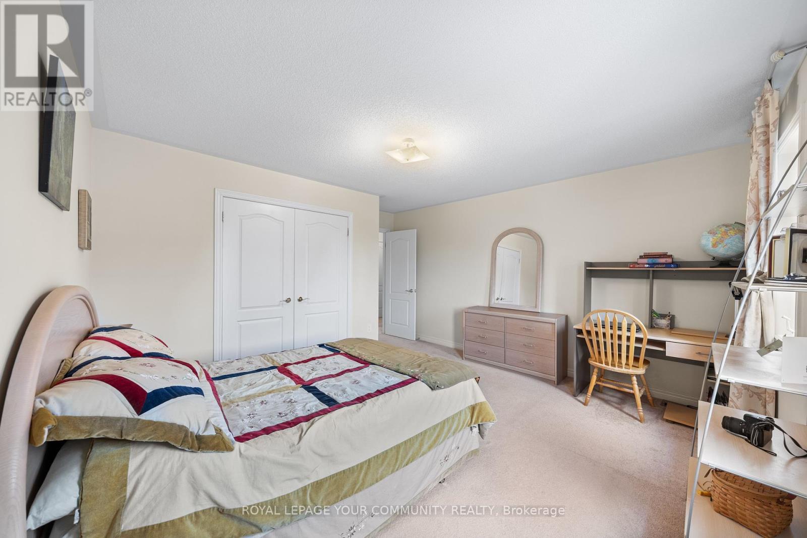 












108 HEADWATER CRESCENT

,
Richmond Hill,




Ontario
L4E0T2

