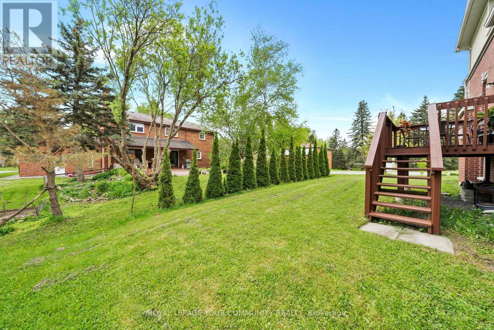 












108 HEADWATER CRESCENT

,
Richmond Hill,




Ontario
L4E0T2

