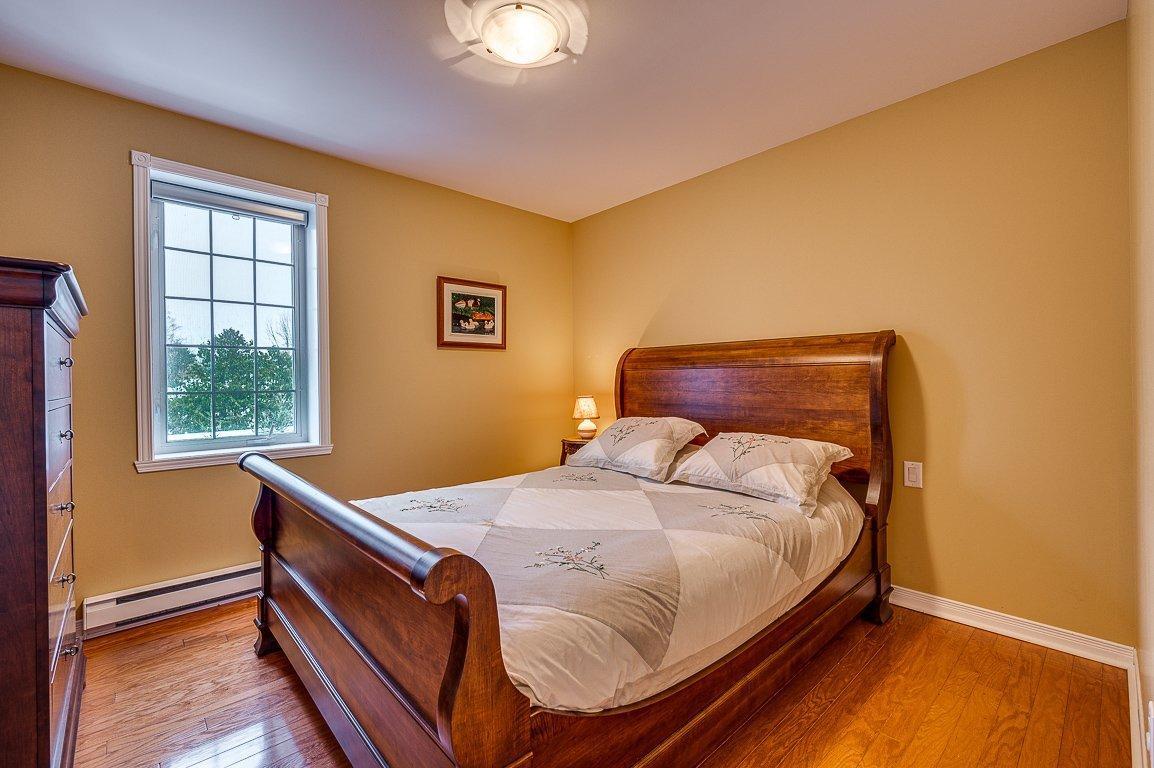 









100


Ch. du Tour-du-Lac

, 5,
Sainte-Agathe-des-Monts,




QC
J8C1B1

