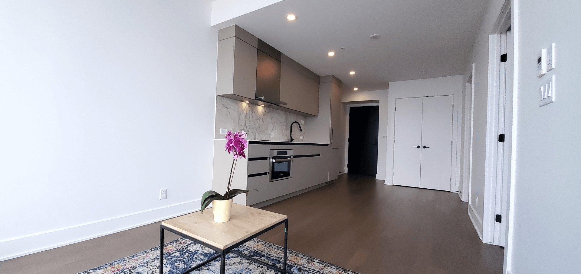 









720


Rue St-Jacques

, 4906,
Montréal (Ville-Marie),




QC
H3C1E9

