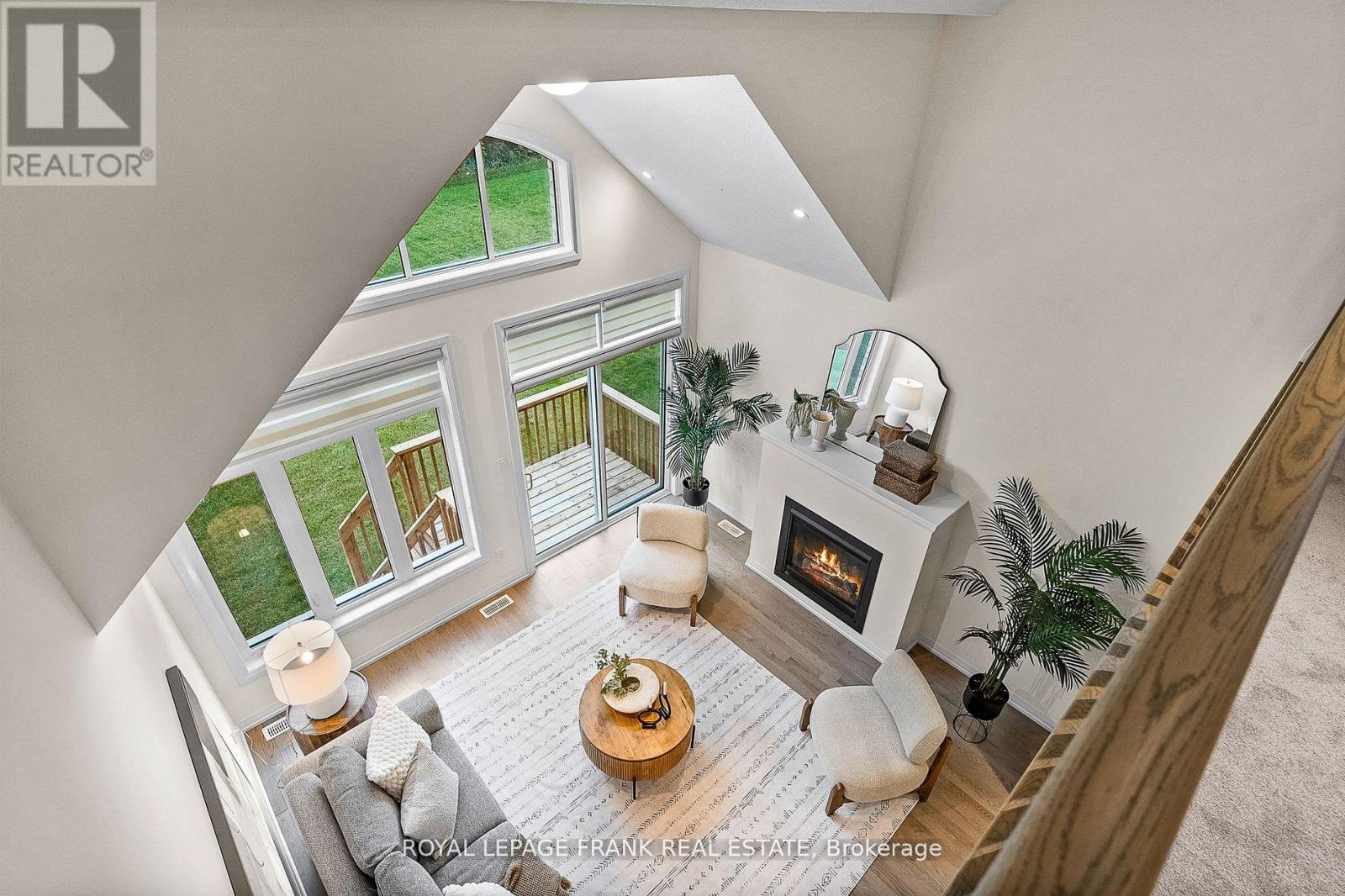 












78 HOLTBY COURT

,
Scugog (Port Perry),




Ontario
L9L0B4

