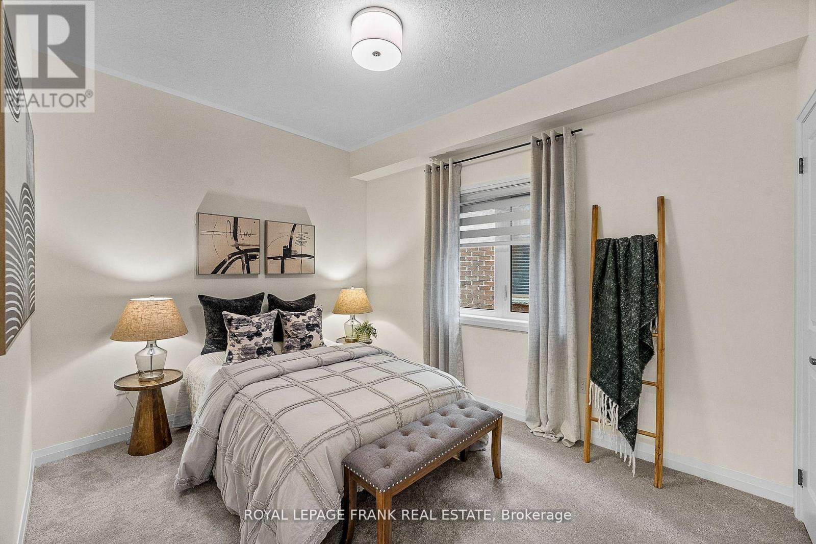 












78 HOLTBY COURT

,
Scugog (Port Perry),




Ontario
L9L0B4

