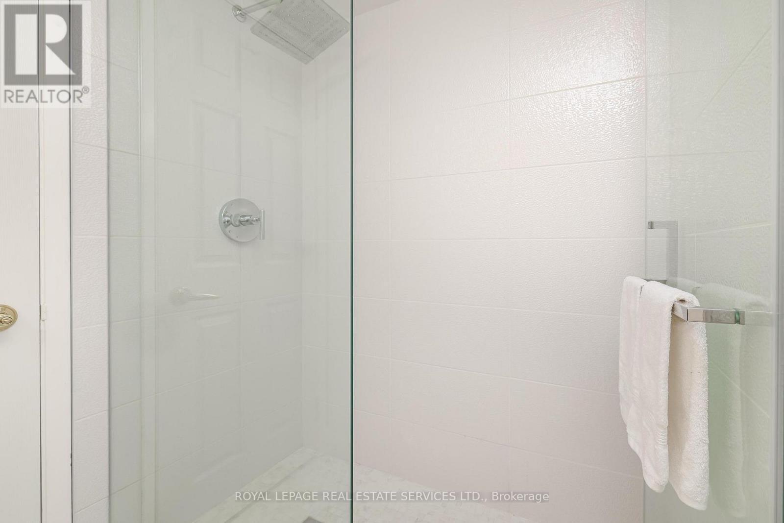 












1106 - 18 MERTON STREET

,
Toronto,




Ontario
M4S3G9

