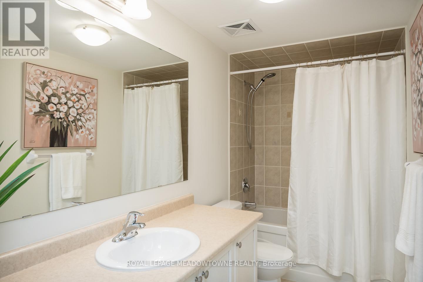 












10 - 3355 THOMAS STREET

,
Mississauga,




Ontario
L5M0N7

