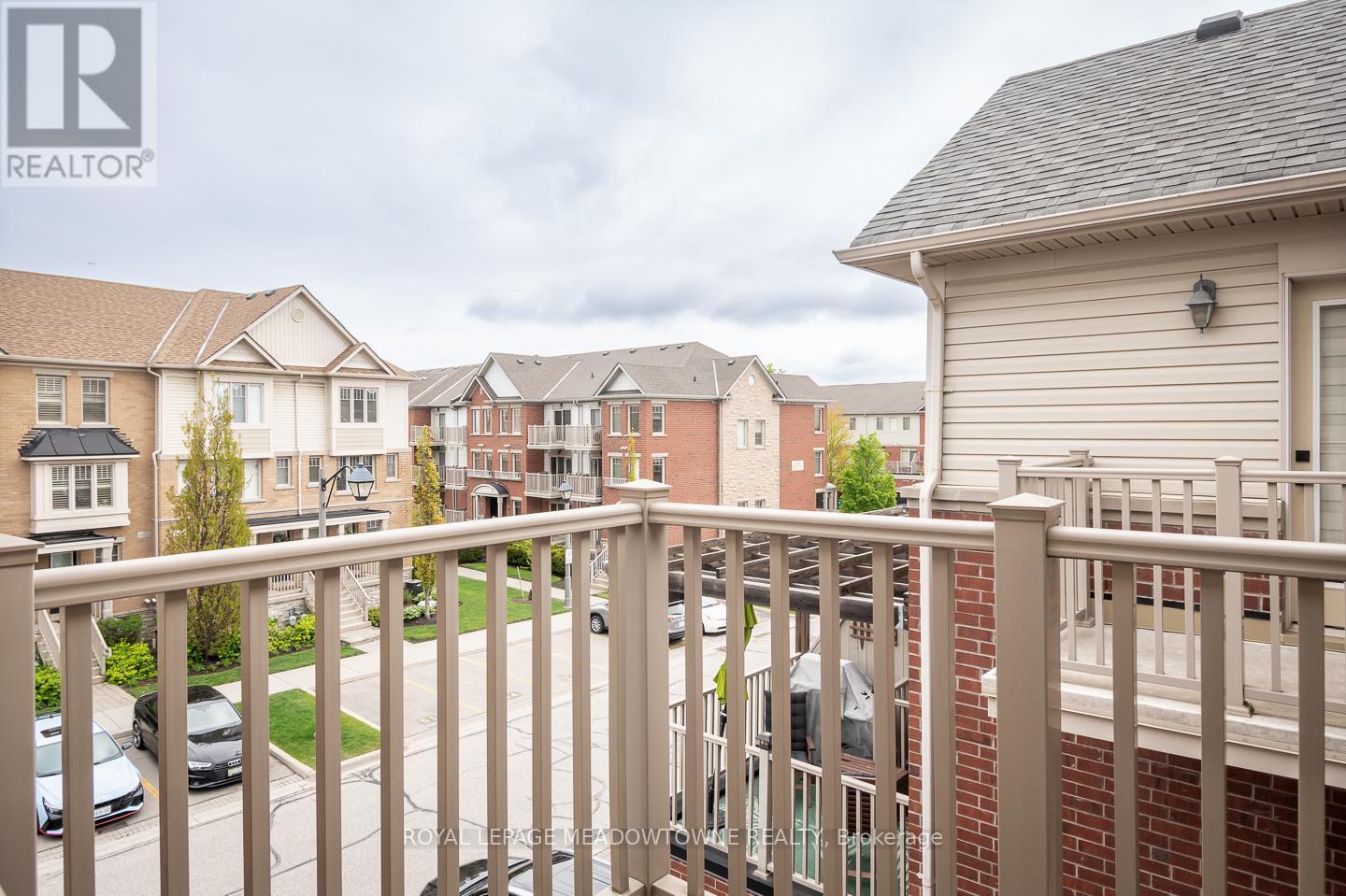 












10 - 3355 THOMAS STREET

,
Mississauga,




Ontario
L5M0N7

