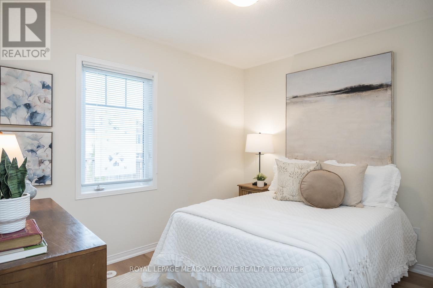 












10 - 3355 THOMAS STREET

,
Mississauga,




Ontario
L5M0N7

