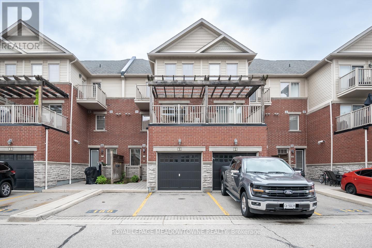 












10 - 3355 THOMAS STREET

,
Mississauga,




Ontario
L5M0N7

