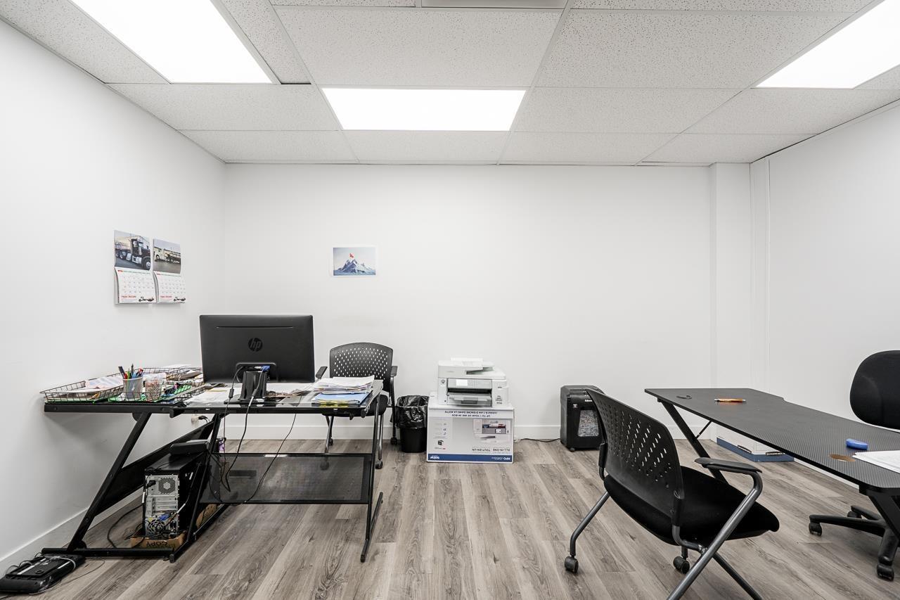 












105 13423 78 AVENUE

,
Surrey,




British Columbia
V3W0A8

