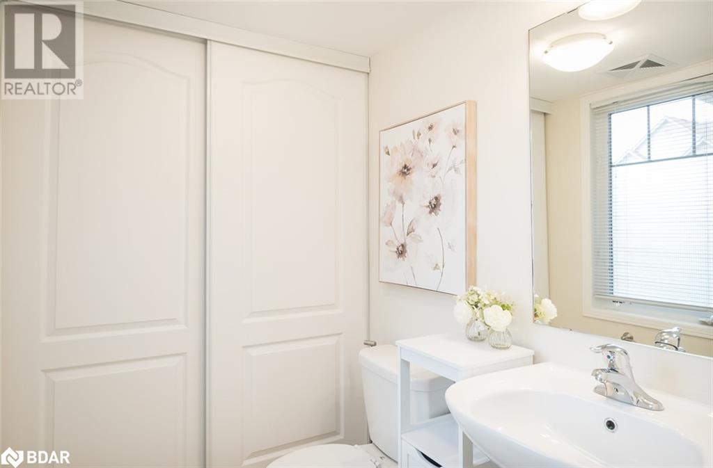 












3355 THOMAS Street Unit# 10

,
Mississauga,




Ontario
L5M0N7

