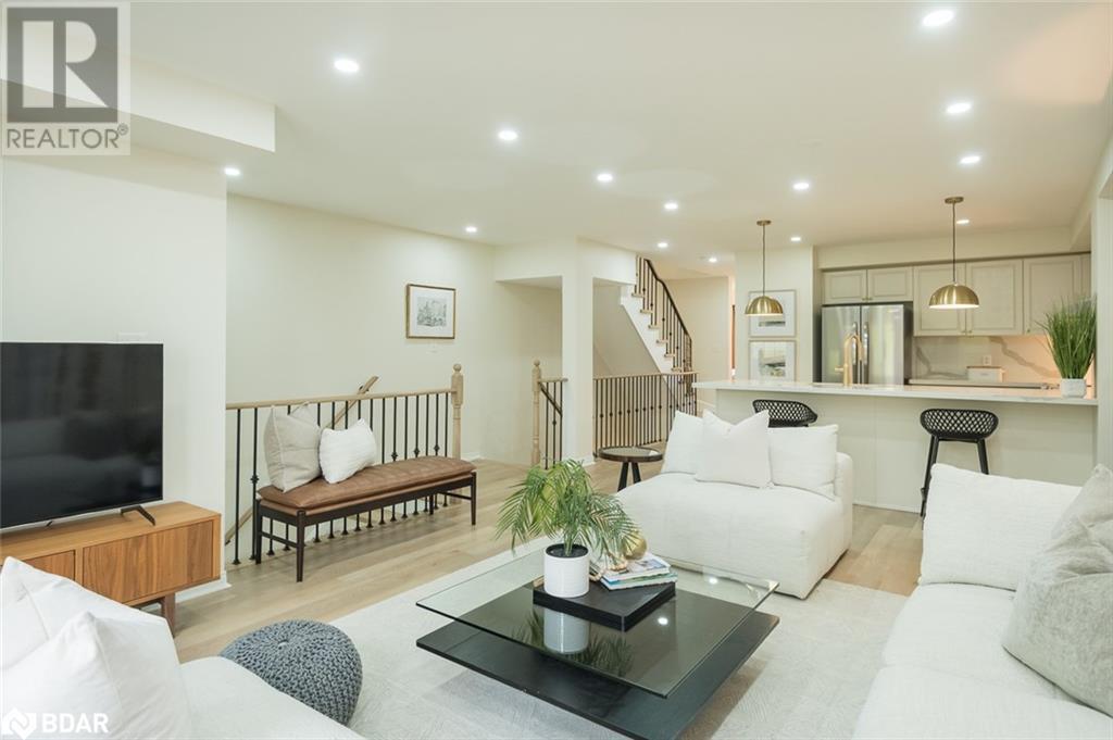 












3355 THOMAS Street Unit# 10

,
Mississauga,




Ontario
L5M0N7

