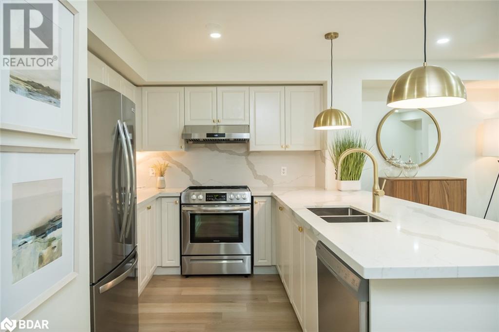 












3355 THOMAS Street Unit# 10

,
Mississauga,




Ontario
L5M0N7

