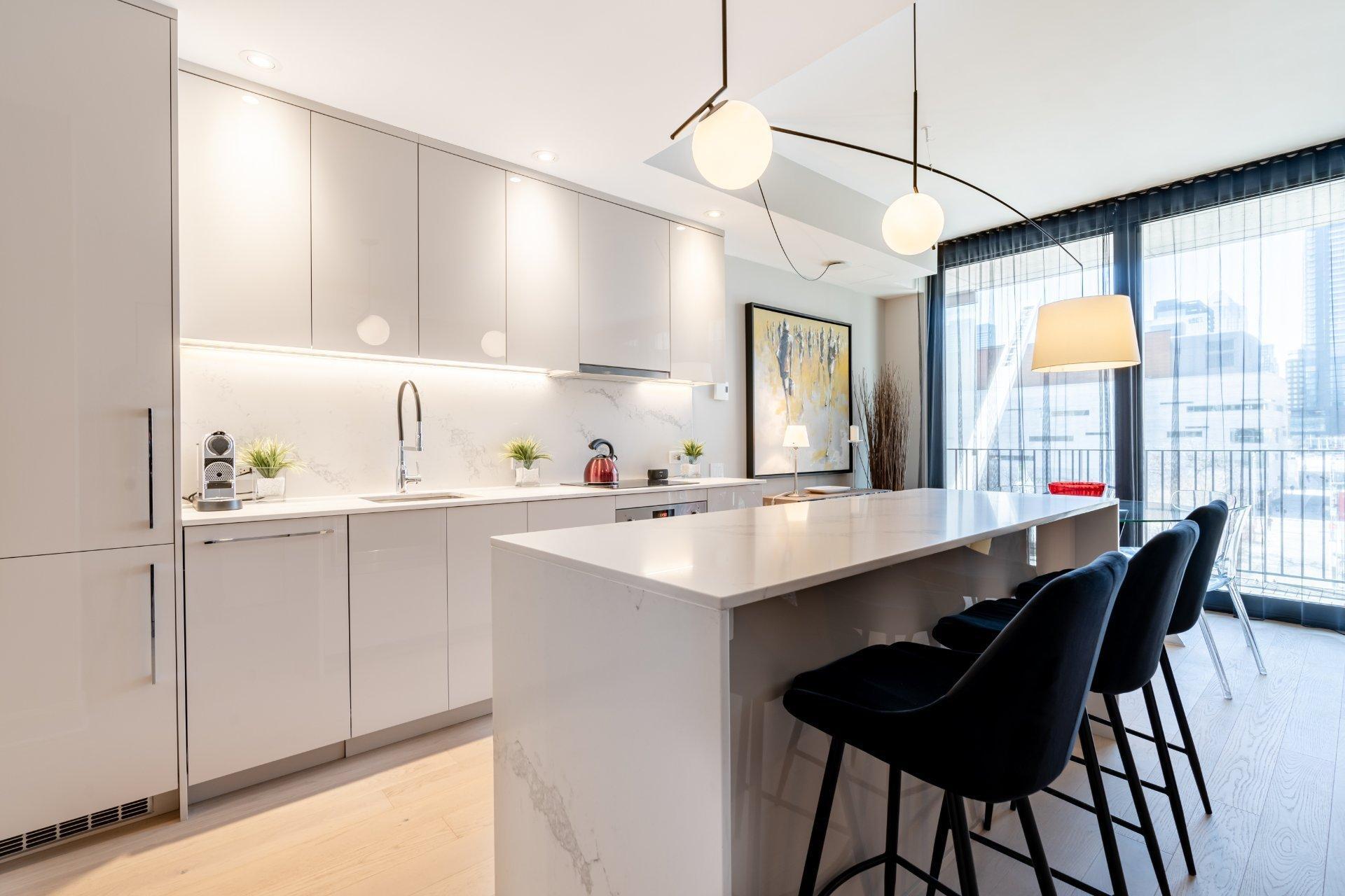 









1


Boul. De Maisonneuve O.

, 513,
Montréal (Ville-Marie),




QC
H2X0E3

