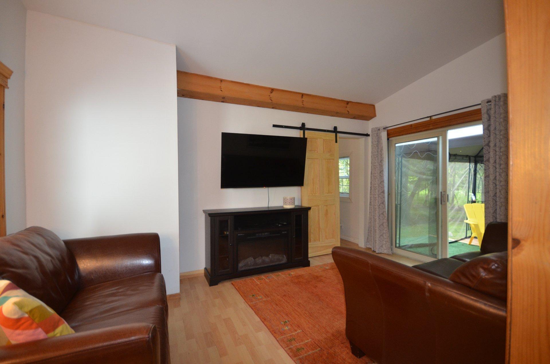









1345


Rue St-Roch

,
Mont-Tremblant,




QC
J8E2Y9

