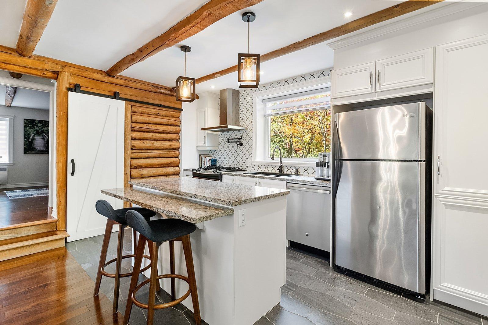 









494


Ch. Léo-Bouvrette

,
Mont-Tremblant,




QC
J8E2J2

