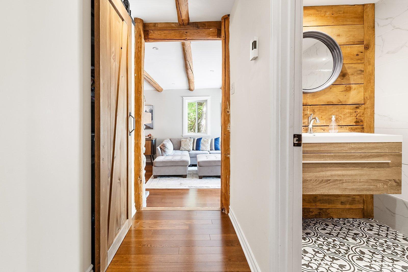 









494


Ch. Léo-Bouvrette

,
Mont-Tremblant,




QC
J8E2J2


