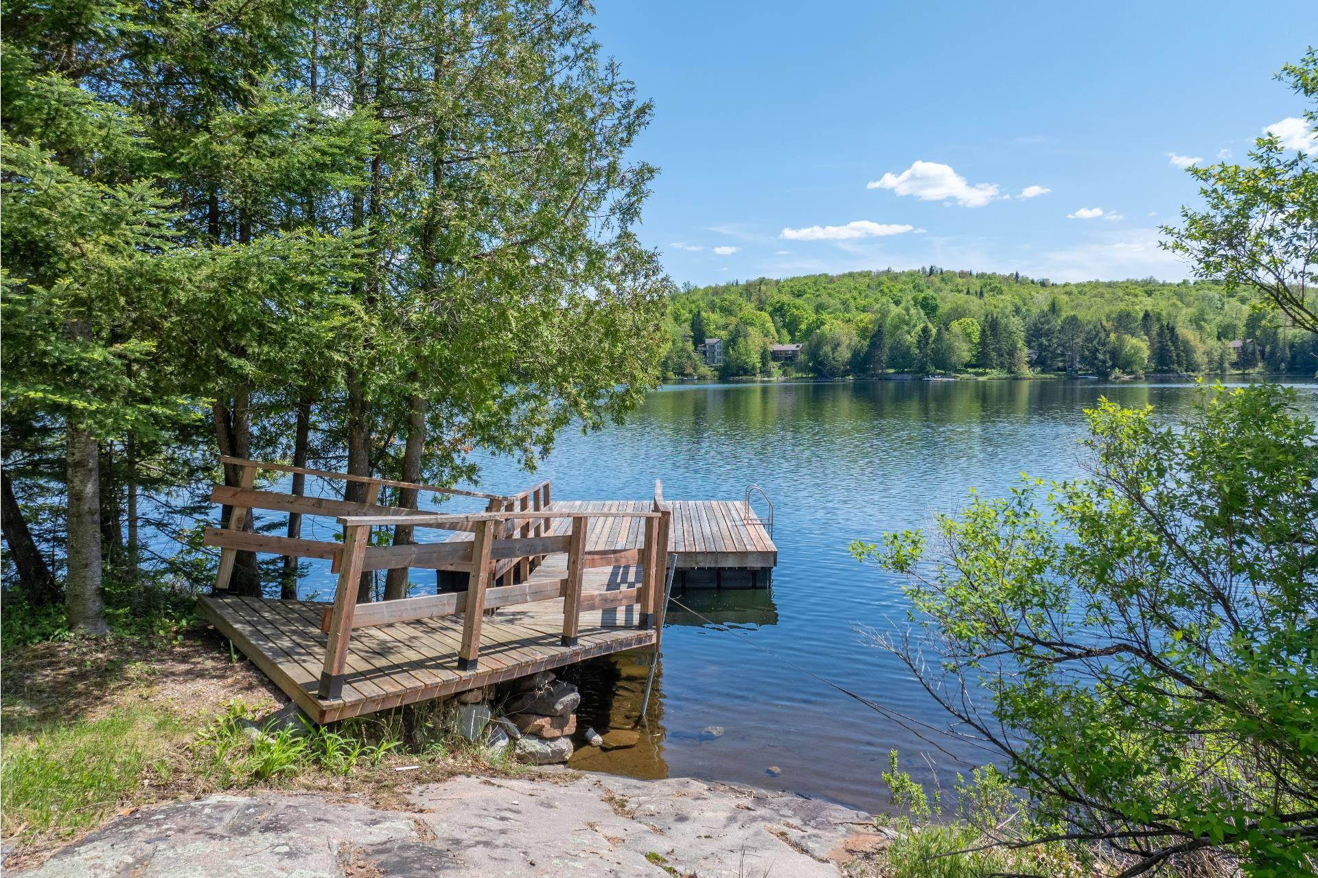 









494


Ch. Léo-Bouvrette

,
Mont-Tremblant,




QC
J8E2J2

