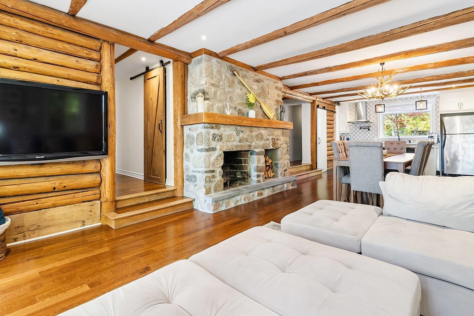 









494


Ch. Léo-Bouvrette

,
Mont-Tremblant,




QC
J8E2J2


