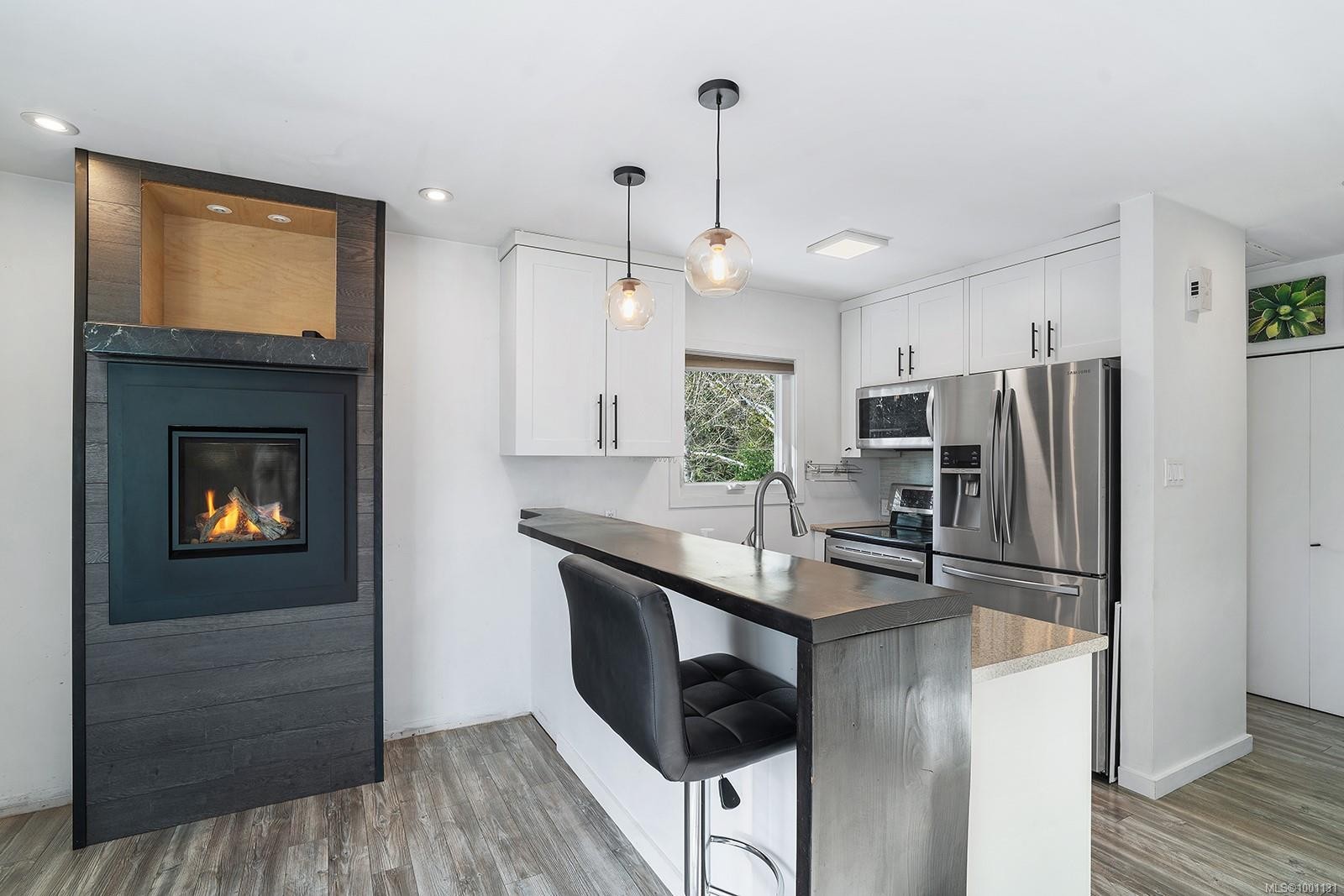 









3129


Departure Bay

Rd,
Nanaimo,




BC
V9T 1B6

