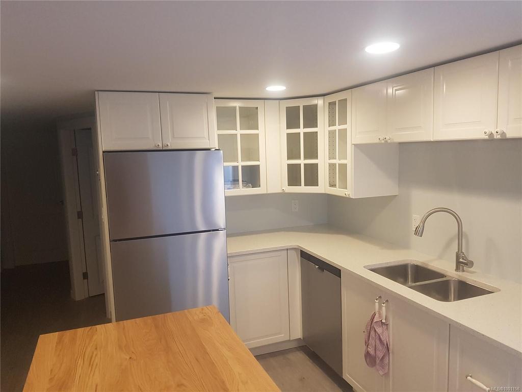 









308


Harewood

Rd,
Nanaimo,




BC
V9R 2Z2

