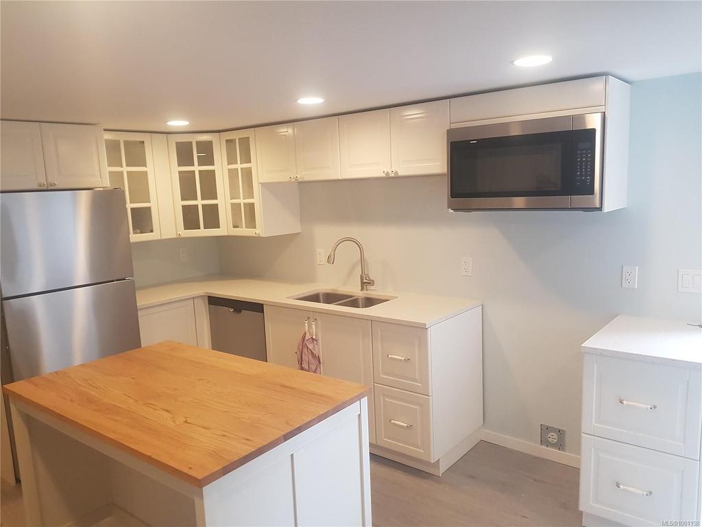 









308


Harewood

Rd,
Nanaimo,




BC
V9R 2Z2

