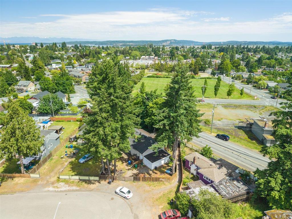 









308


Harewood

Rd,
Nanaimo,




BC
V9R 2Z2

