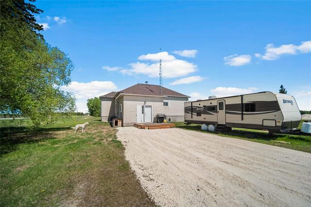 









84031


ROAD 42

RD,
Brokenhead Rm,




MB
R0E 0C0

