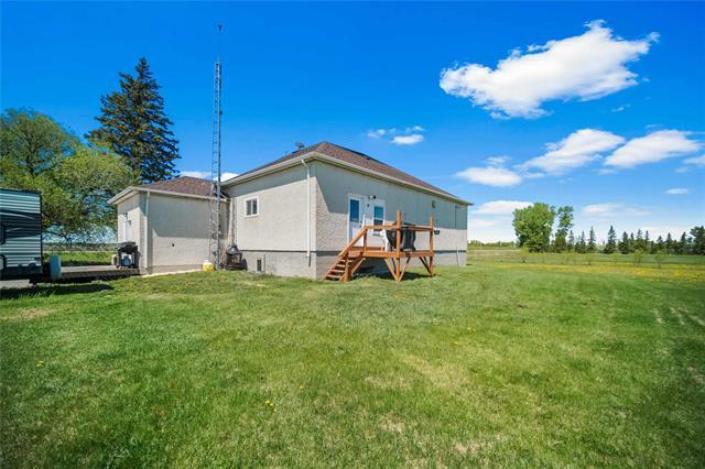 









84031


ROAD 42

RD,
Brokenhead Rm,




MB
R0E 0C0

