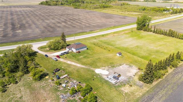 









84031


ROAD 42

RD,
Brokenhead Rm,




MB
R0E 0C0

