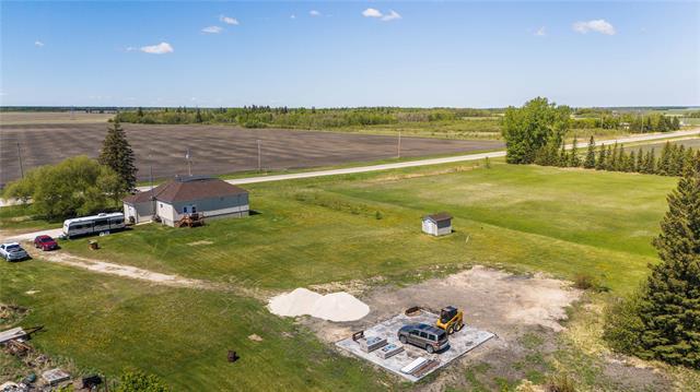 









84031


ROAD 42

RD,
Brokenhead Rm,




MB
R0E 0C0


