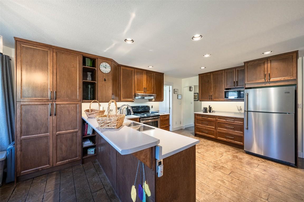 









4858


Salmon River

Road,
Spallumcheen,




BC
V0E 1B4

