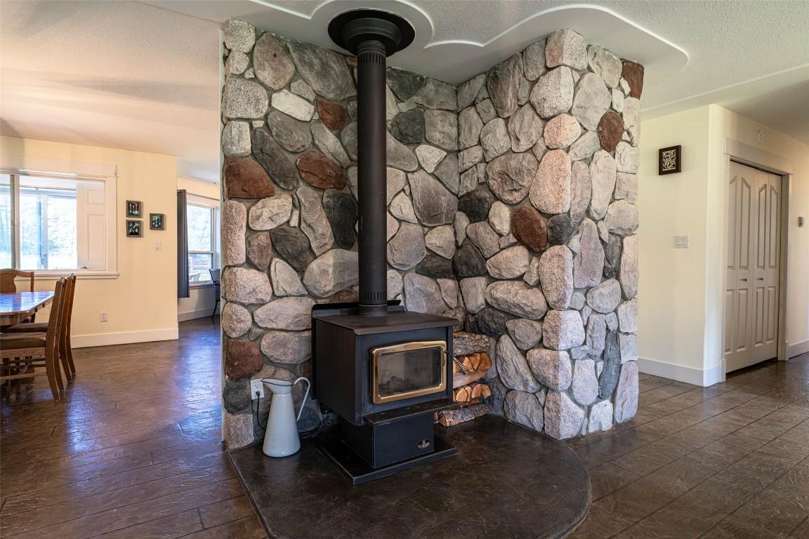 









4858


Salmon River

Road,
Spallumcheen,




BC
V0E 1B4

