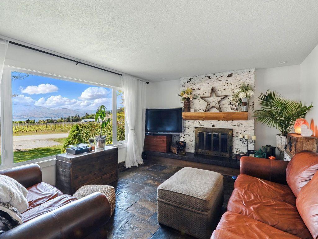









858


Douglas

Road,
West Kelowna,




BC
V1Z 1N8

