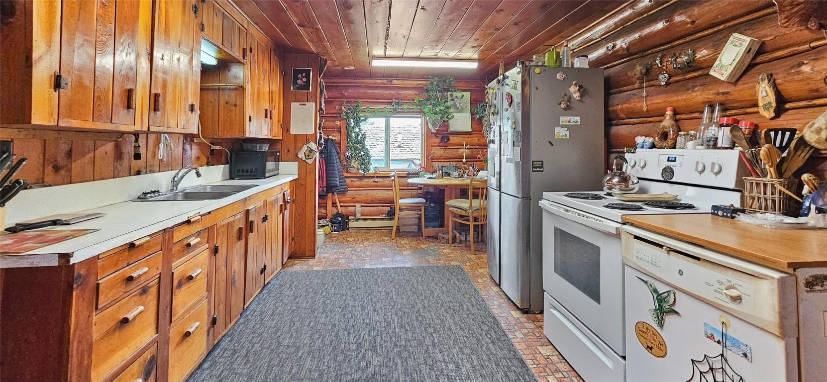 









5721


Bridesville Townsite

Road,
Bridesville,




BC
V0H 1Y0

