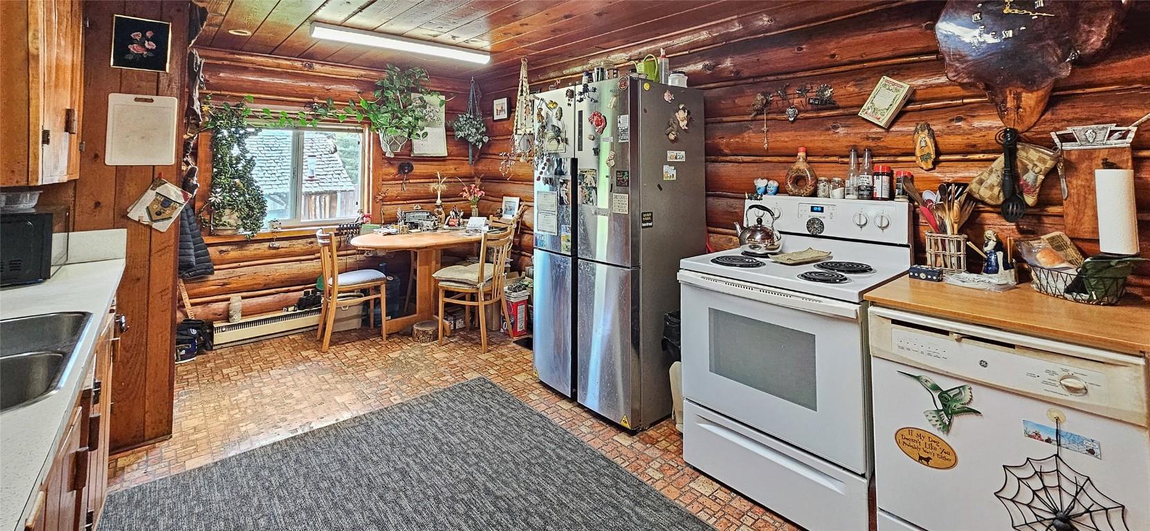 









5721


Bridesville Townsite

Road,
Bridesville,




BC
V0H 1Y0

