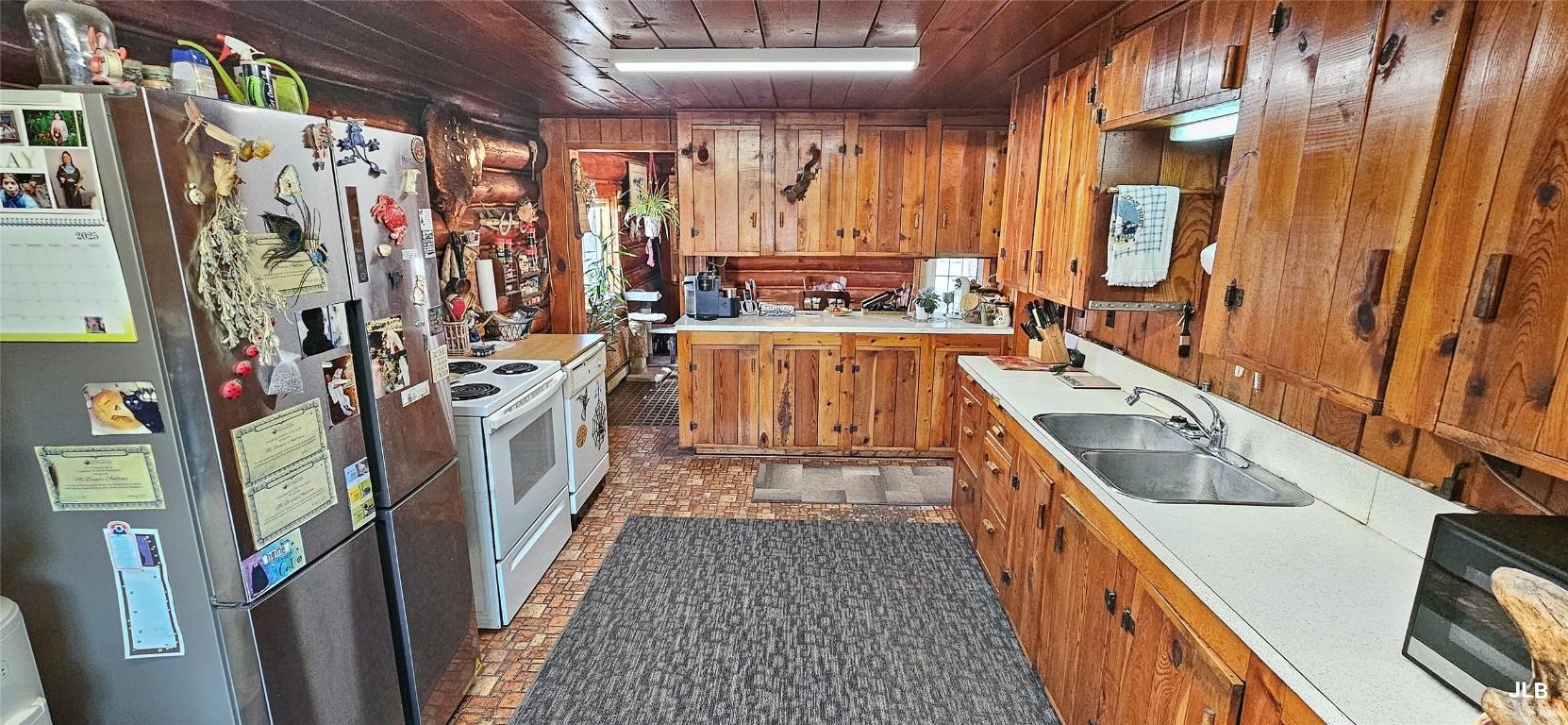 









5721


Bridesville Townsite

Road,
Bridesville,




BC
V0H 1Y0

