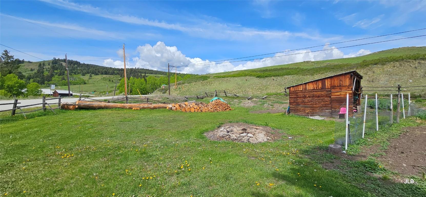 









5721


Bridesville Townsite

Road,
Bridesville,




BC
V0H 1Y0

