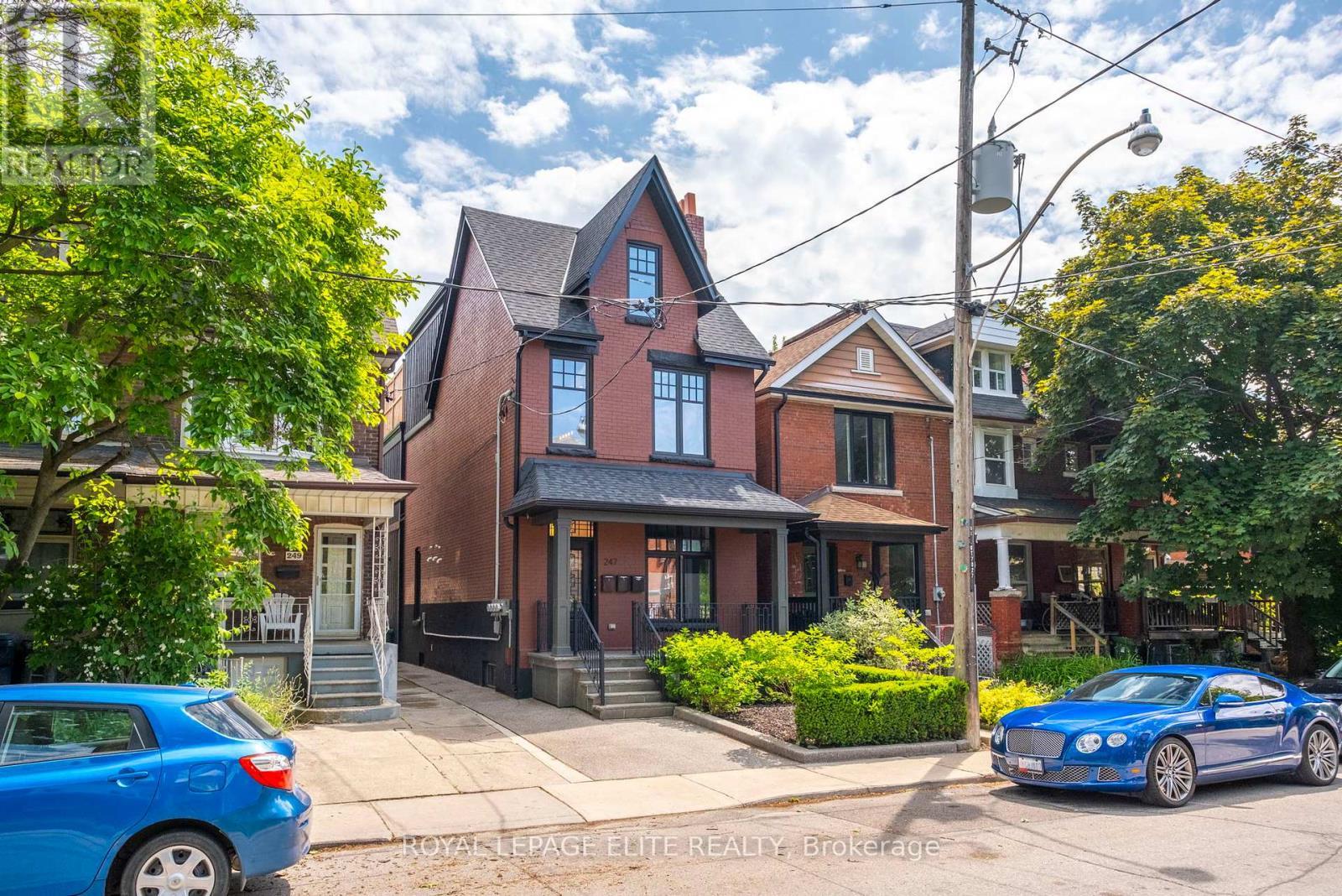 












247 CONCORD AVENUE

,
Toronto,




Ontario
M6H2P4

