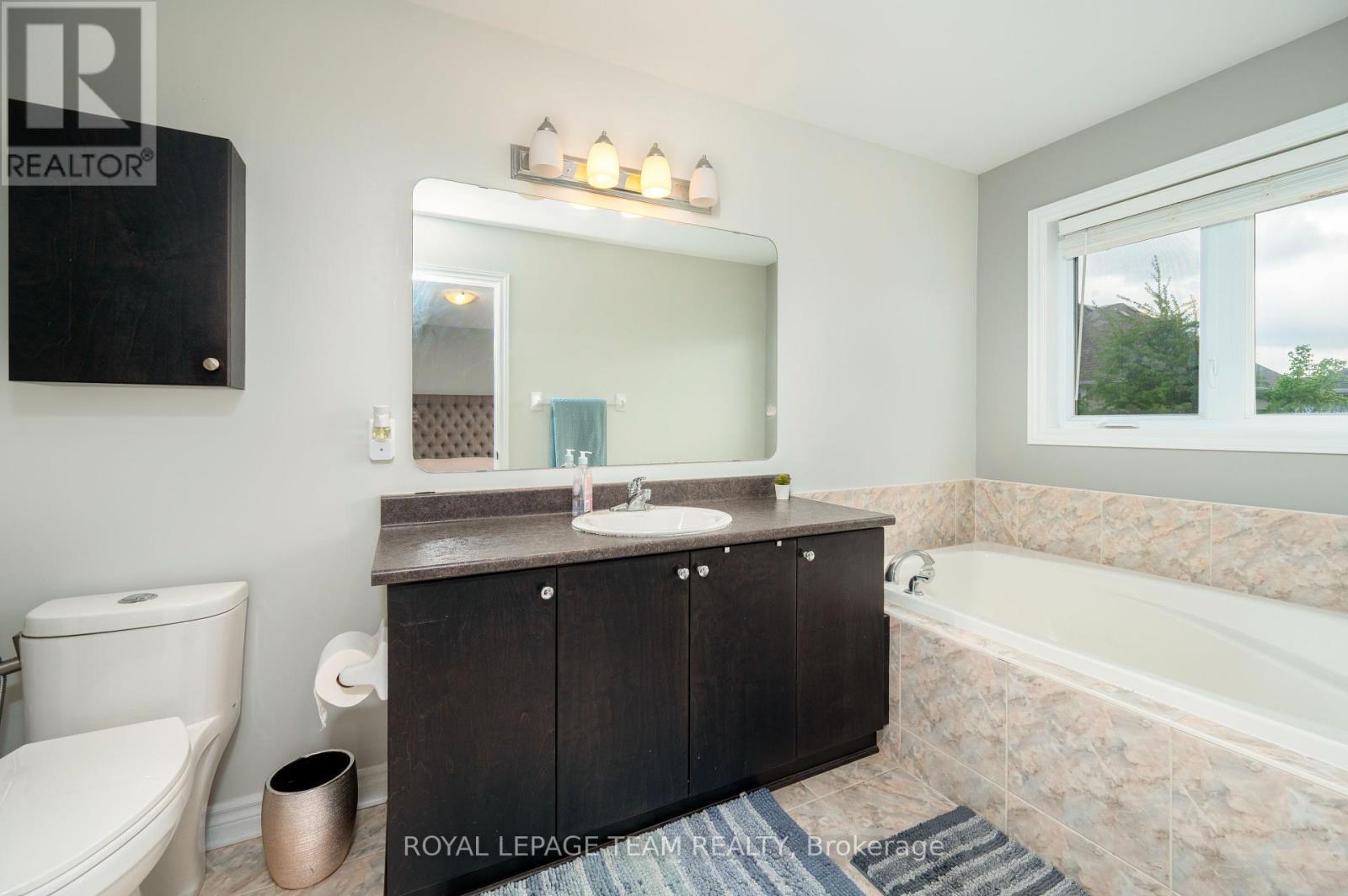 












357 WIDGEON WAY

,
Ottawa,




Ontario
K1T0G1

