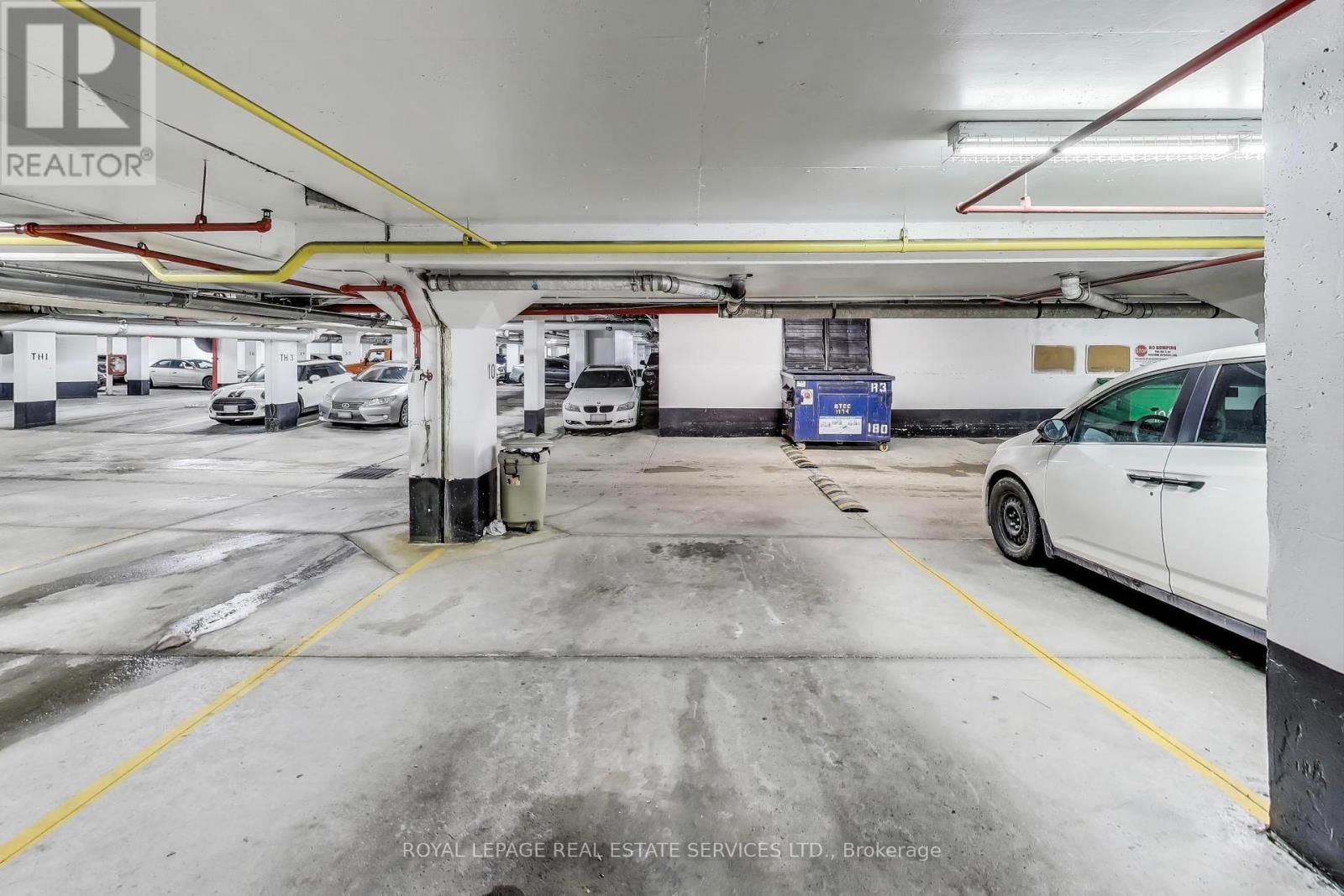 












10 - 210 MANITOBA STREET

,
Toronto,




Ontario
M8Y4G7

