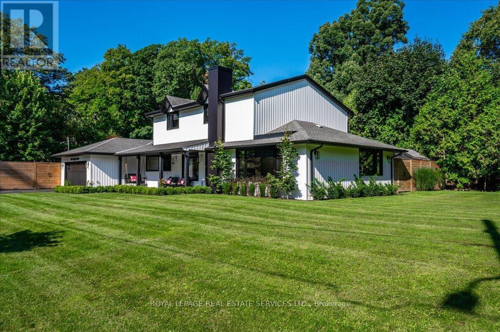 












169 OAKES DRIVE

,
Mississauga,




Ontario
L5G3M2

