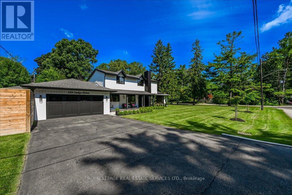 












169 OAKES DRIVE

,
Mississauga,




Ontario
L5G3M2

