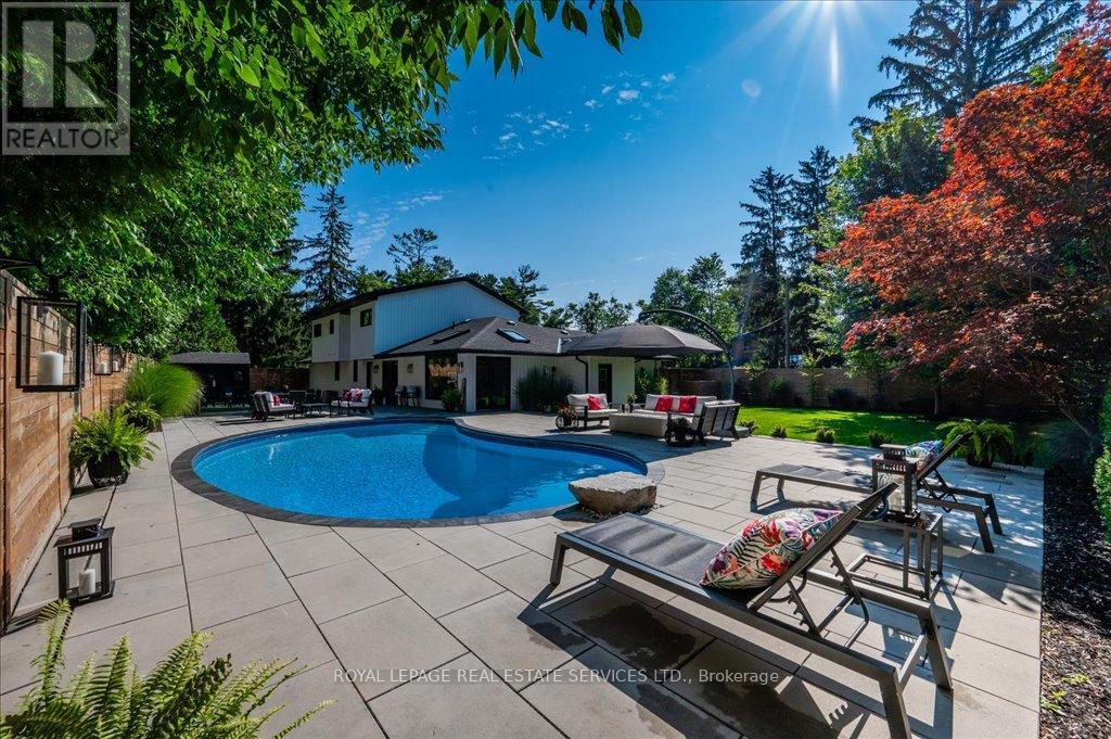 












169 OAKES DRIVE

,
Mississauga,




Ontario
L5G3M2

