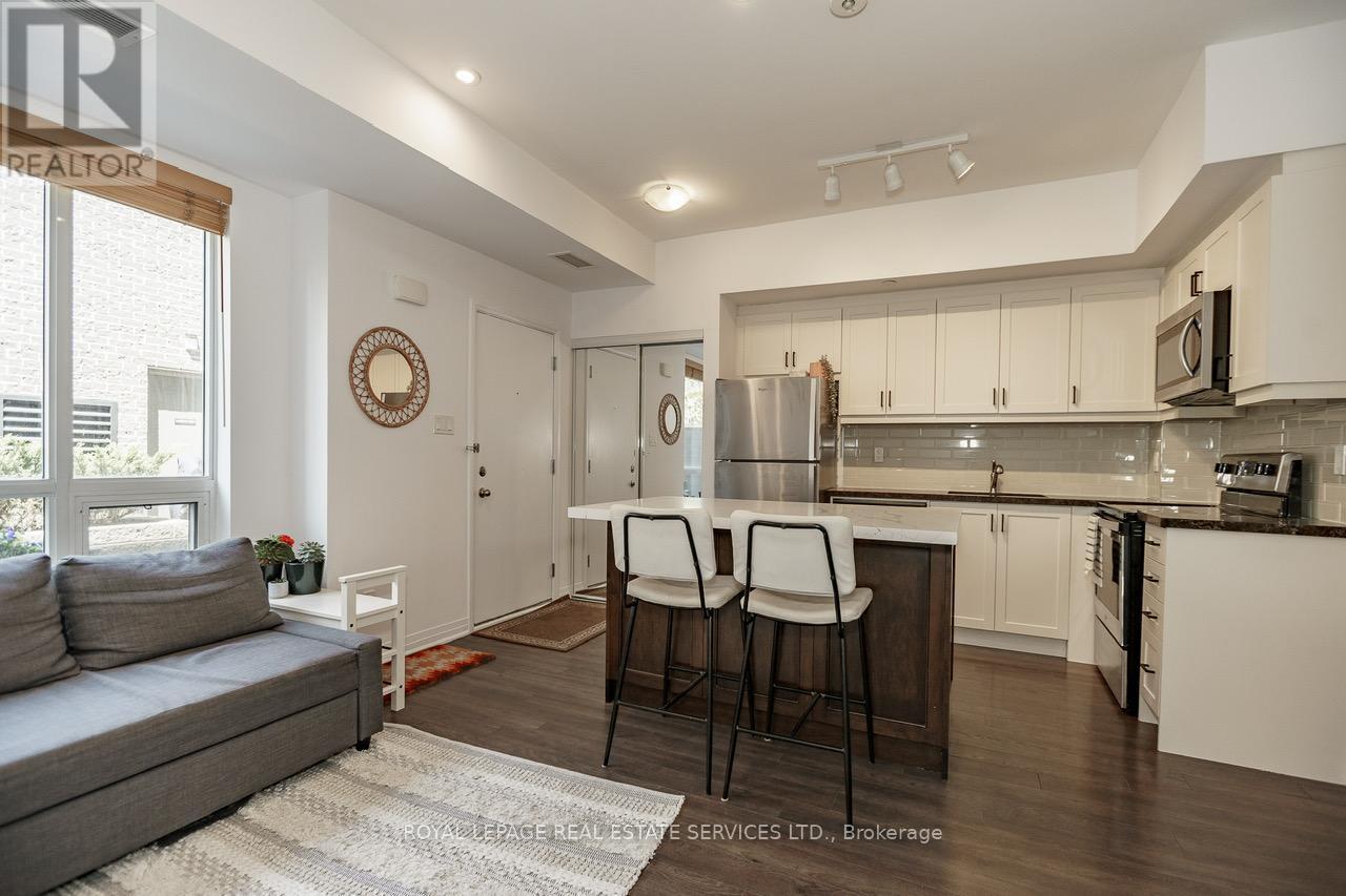 












13 - 650 ATWATER AVENUE

,
Mississauga,




Ontario
L5E3K2

