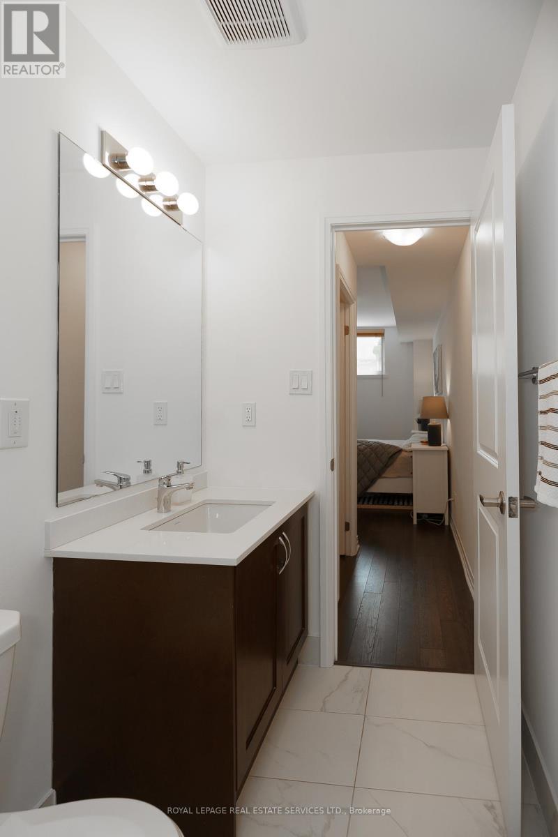 












13 - 650 ATWATER AVENUE

,
Mississauga,




Ontario
L5E3K2

