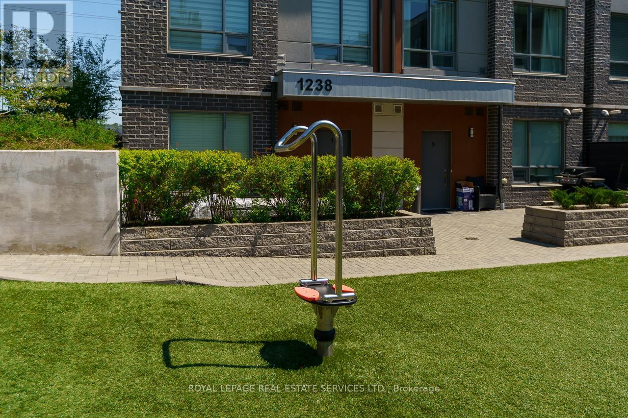 












13 - 650 ATWATER AVENUE

,
Mississauga,




Ontario
L5E3K2

