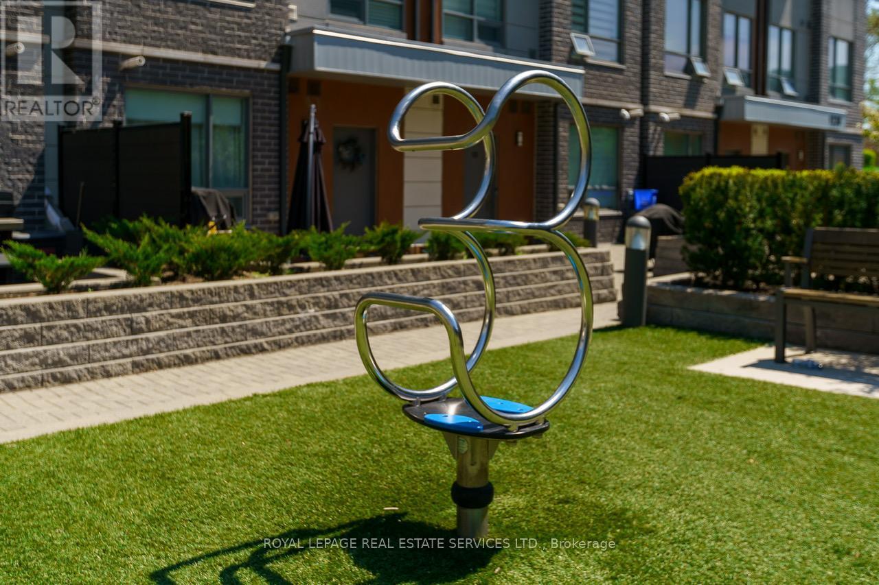 












13 - 650 ATWATER AVENUE

,
Mississauga,




Ontario
L5E3K2


