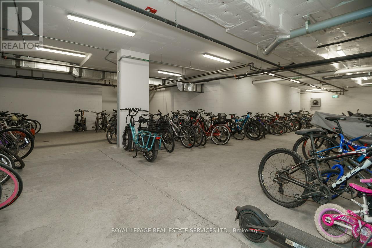 












13 - 650 ATWATER AVENUE

,
Mississauga,




Ontario
L5E3K2

